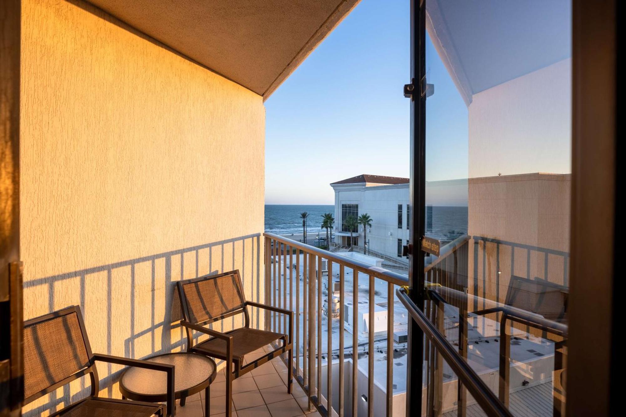 Hilton Galveston Island Resort Exteriör bild
